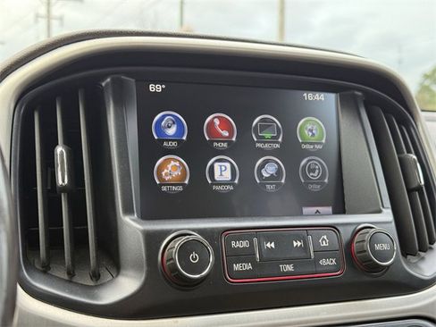 Used 2016 GMC Canyon SLT w/ Trailering Package image 25