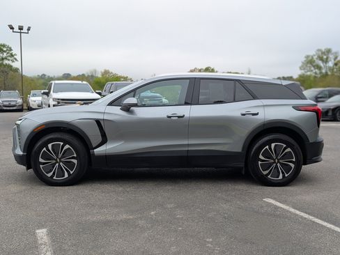 Used 2024 Chevrolet Blazer EV LT AWD/4WD image 6