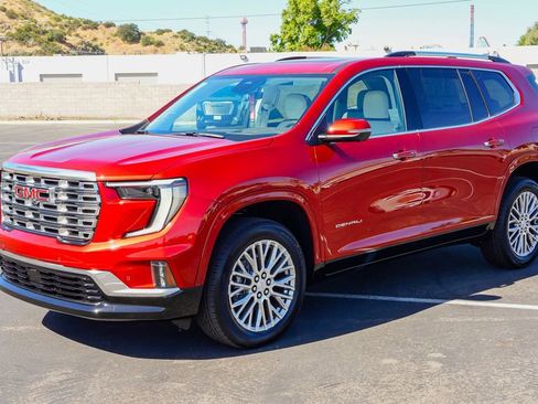 New 2026 GMC Acadia Denali AWD/4WD image 3