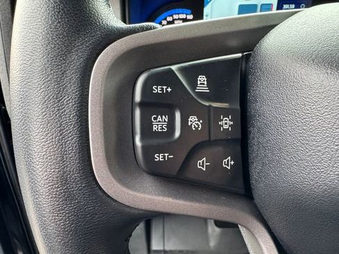 Used 2024 Ford Bronco Outer Banks image 26