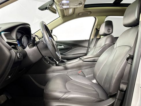 Used 2017 Buick Envision Essence image 20