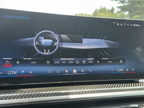 New 2026 BMW X5 M60i w/ Executive Package image 49