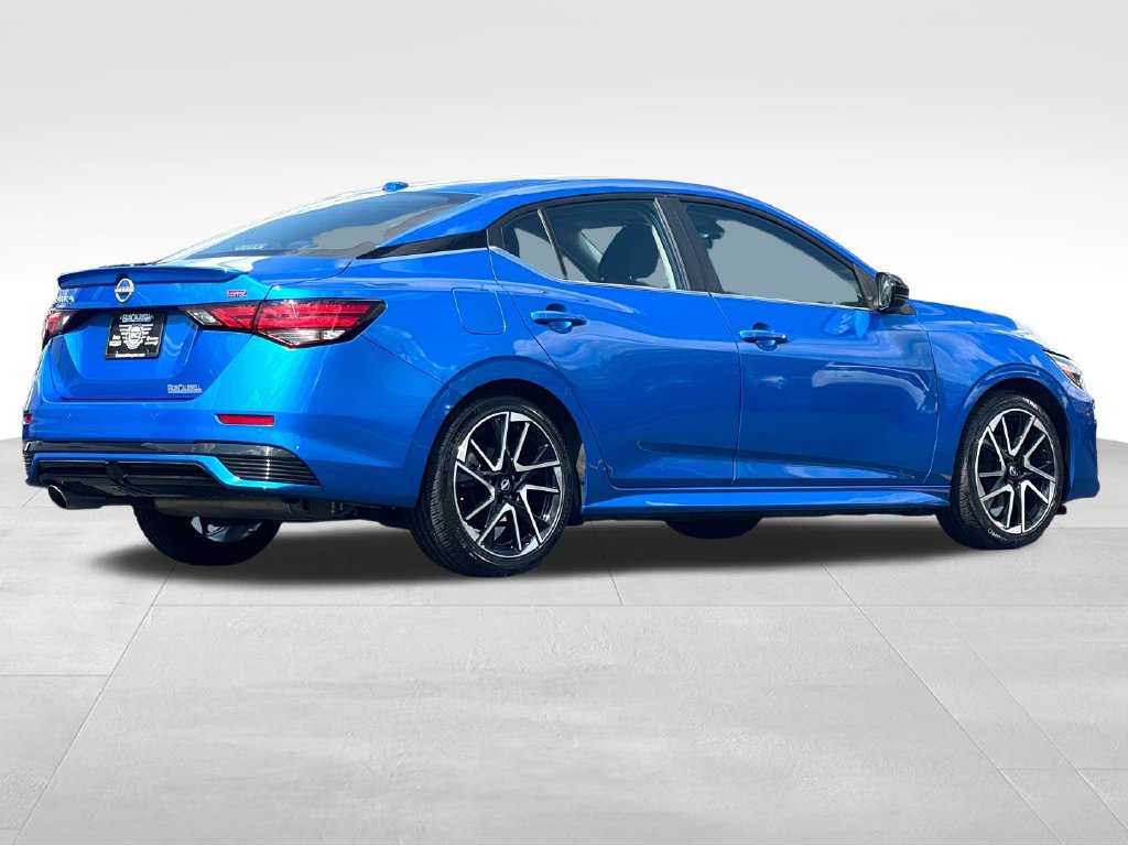 Used 2025 Nissan Sentra SR FWD image 7