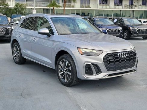 Certified 2023 Audi Q5 2.0T Premium Plus w/ Premium Plus Package AWD/4WD image 8