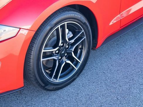 Used 2023 Ford Mustang Premium image 10