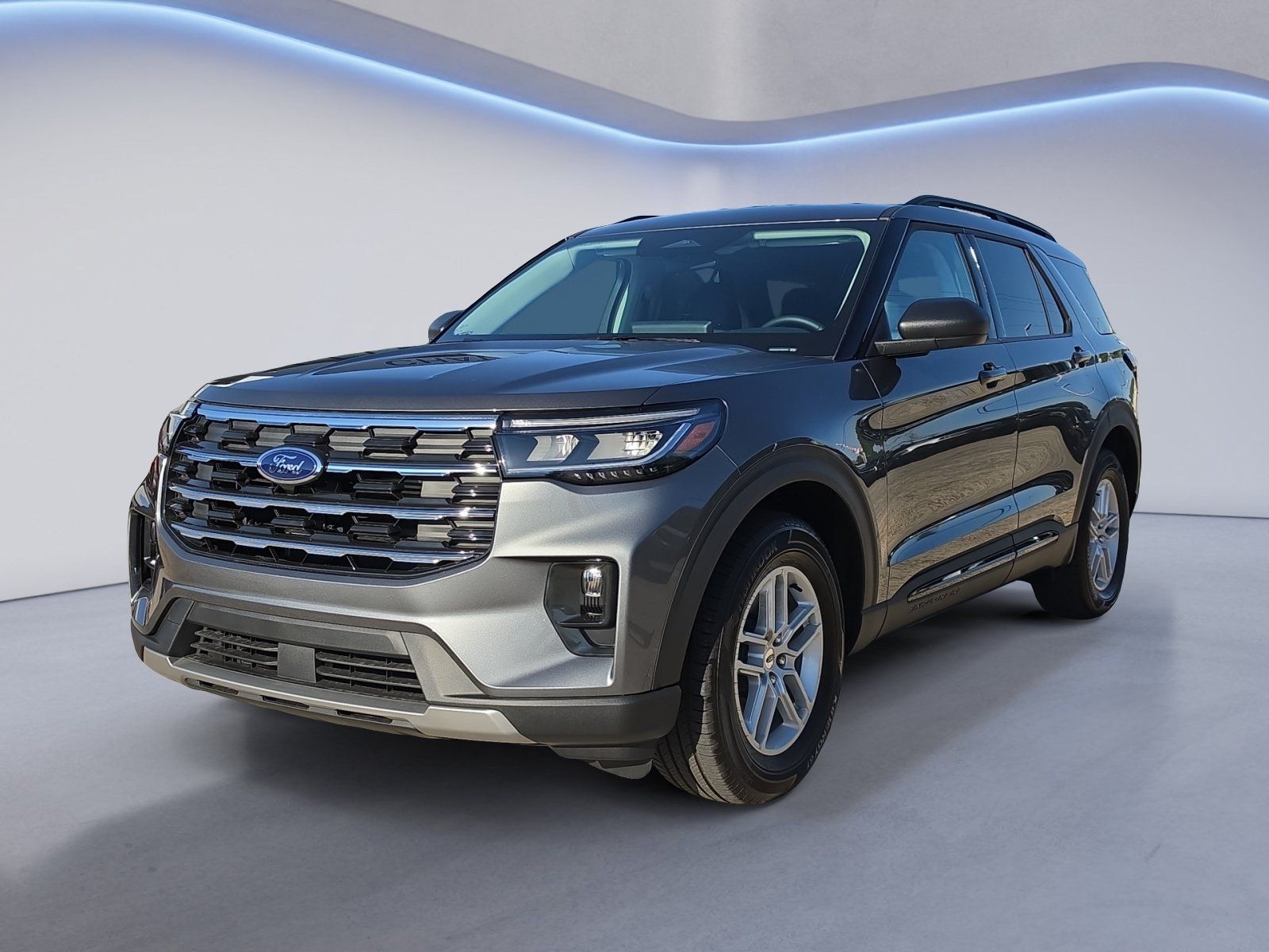 Used 2026 Ford Explorer Active w/ Active Comfort Package RWD image 6