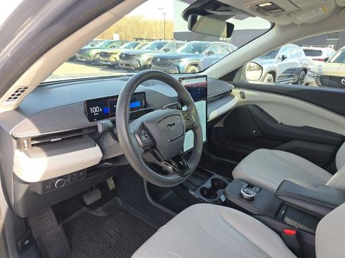 Used 2022 Ford Mustang Mach-E Premium image 22