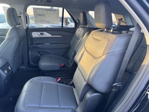 New 2026 Ford Explorer Active w/ Active Comfort Package image 14