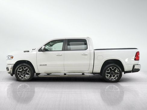 Used 2025 RAM 1500 Laramie AWD/4WD image 2