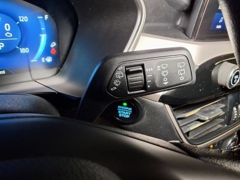 Used 2020 Ford Escape SE Sport FWD image 12
