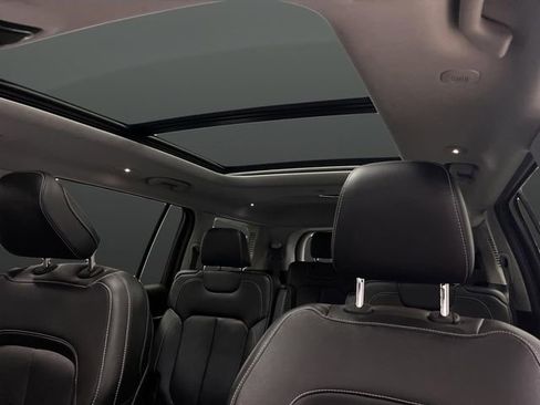 Used 2022 Jeep Grand Cherokee L Limited image 7