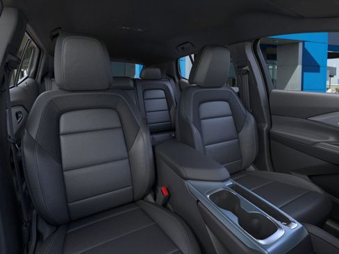 New 2025 Chevrolet Equinox EV LT image 16