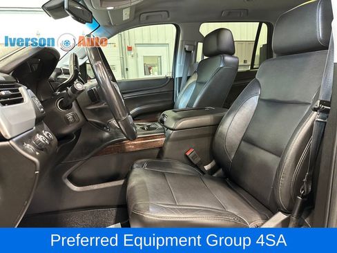 Used 2019 GMC Yukon SLT AWD/4WD image 17