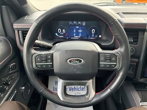 Used 2024 Ford Expedition Max Limited image 21