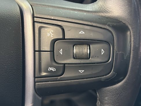 Used 2021 GMC Sierra 1500 Elevation w/ Preferred Package image 38