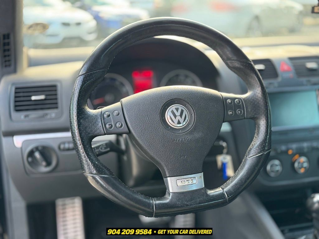 Used 2007 Volkswagen GTI 2-Door FWD image 12