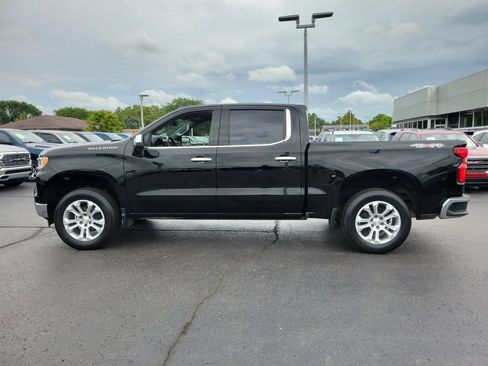 Used 2022 Chevrolet Silverado 1500 LTZ w/ LTZ Convenience Package II AWD/4WD image 7