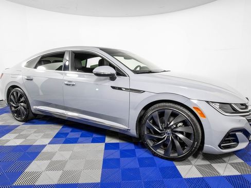 Used 2023 Volkswagen Arteon SEL w/ Arteon MDO Package image 3