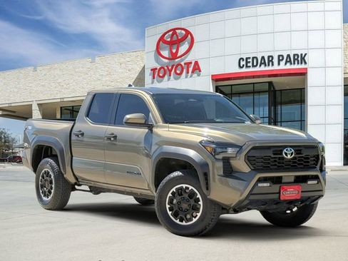 Used 2024 Toyota Tacoma TRD Off-Road AWD/4WD image 1