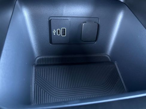 New 2026 Ford Explorer ST-Line image 33