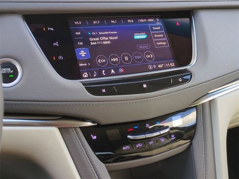 Used 2021 Cadillac XT5 Premium Luxury image 17