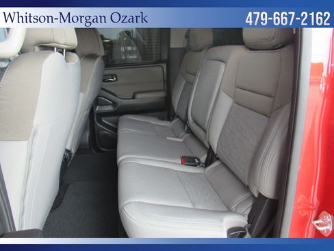 Used 2024 Nissan Frontier SV w/ SV Convenience Package AWD/4WD image 25