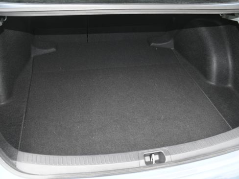Used 2025 Toyota Corolla LE FWD image 16