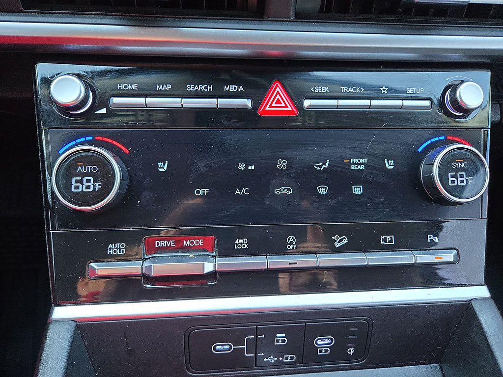 Certified 2024 Hyundai Santa Fe XRT AWD/4WD image 26
