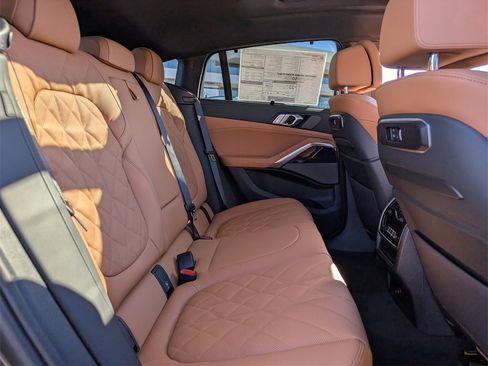 New 2026 BMW X6 xDrive40i w/ Executive Package image 20