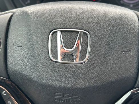 Used 2016 Honda HR-V LX image 31