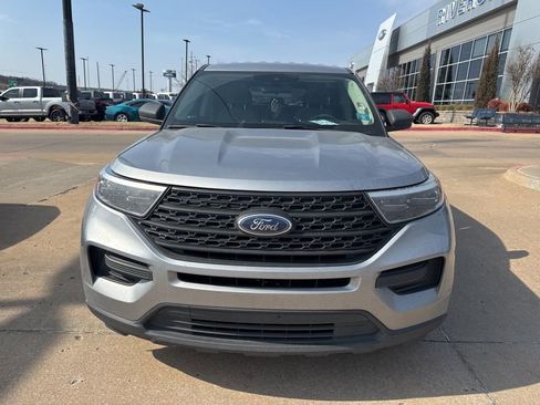 Used 2021 Ford Explorer 2WD image 9