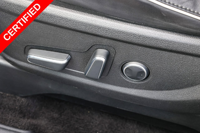 Certified 2025 Hyundai Palisade SEL FWD image 23