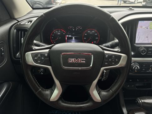 Used 2015 GMC Canyon SLT w/ Driver Alert Package image 19