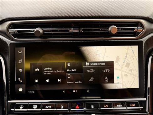 New 2026 Aston Martin V8 Vantage Convertible RWD image 24