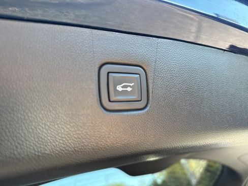 Used 2023 Chevrolet Blazer LT w/ Convenience Package AWD/4WD image 21
