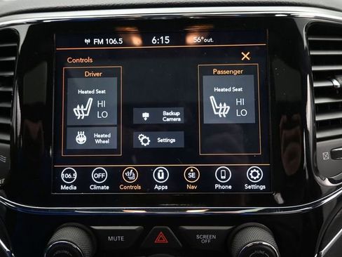 Used 2022 Jeep Grand Cherokee Limited image 19