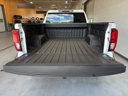 Used 2025 GMC Sierra 1500 Elevation w/ X31 Off-Road Package AWD/4WD image 23