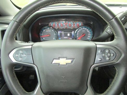 Used 2018 Chevrolet Silverado 1500 LTZ Z71 w/ Midnight Edition image 31