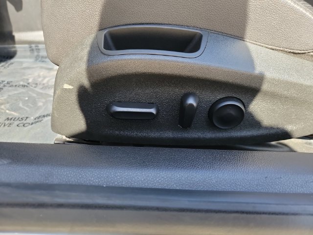 Certified 2018 Buick Cascada Premium FWD image 23