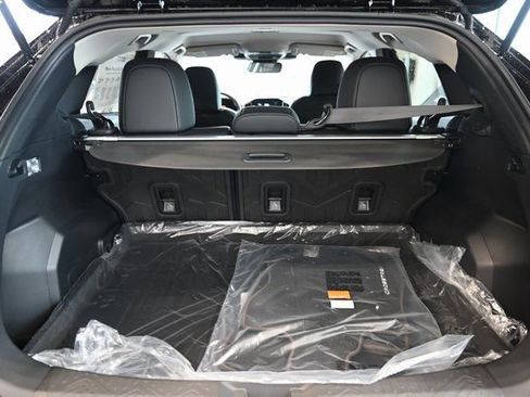 New 2026 Subaru Crosstrek 2.5i Limited w/ Crosstrek Mirror Package AWD/4WD image 16
