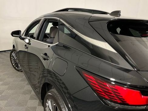 Used 2024 Lexus RX 450h AWD w/ Luxury Package image 33