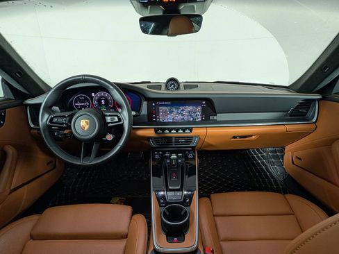 Certified 2025 Porsche 911 Carrera 4 GTS AWD/4WD image 19