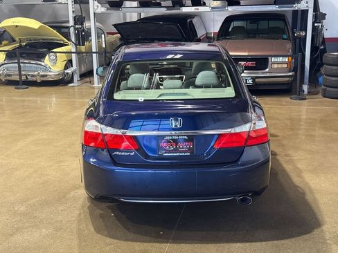 Used 2014 Honda Accord EX image 6