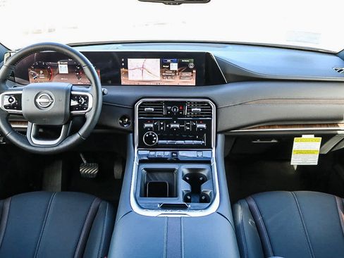 Used 2026 Nissan Armada SL RWD image 15