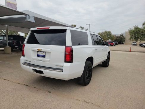 Used 2019 Chevrolet Suburban Premier AWD/4WD image 8
