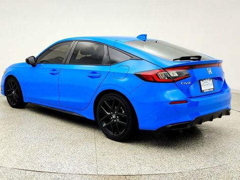 Used 2023 Honda Civic Sport image 7