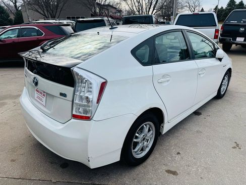 Used 2010 Toyota Prius Two image 3