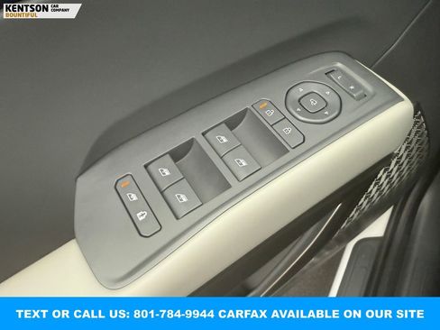 Used 2025 Kia EV9 Wind image 22