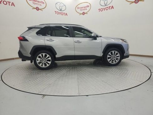 Used 2025 Toyota RAV4 XLE Premium FWD image 3