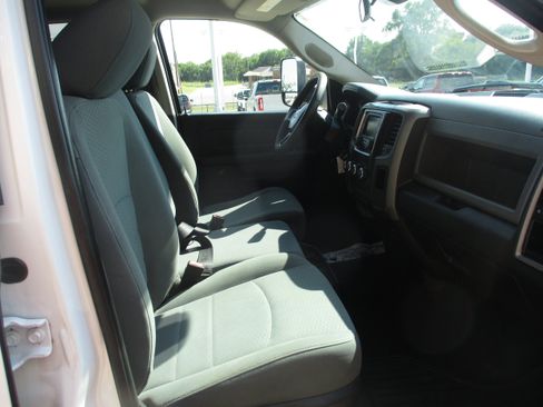 Used 2018 RAM 2500 Tradesman w/ Popular Equipment Group image 13